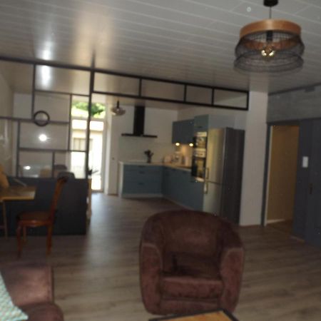 Gite La Petite Ecluse En Bord De Loue Lods Exterior photo